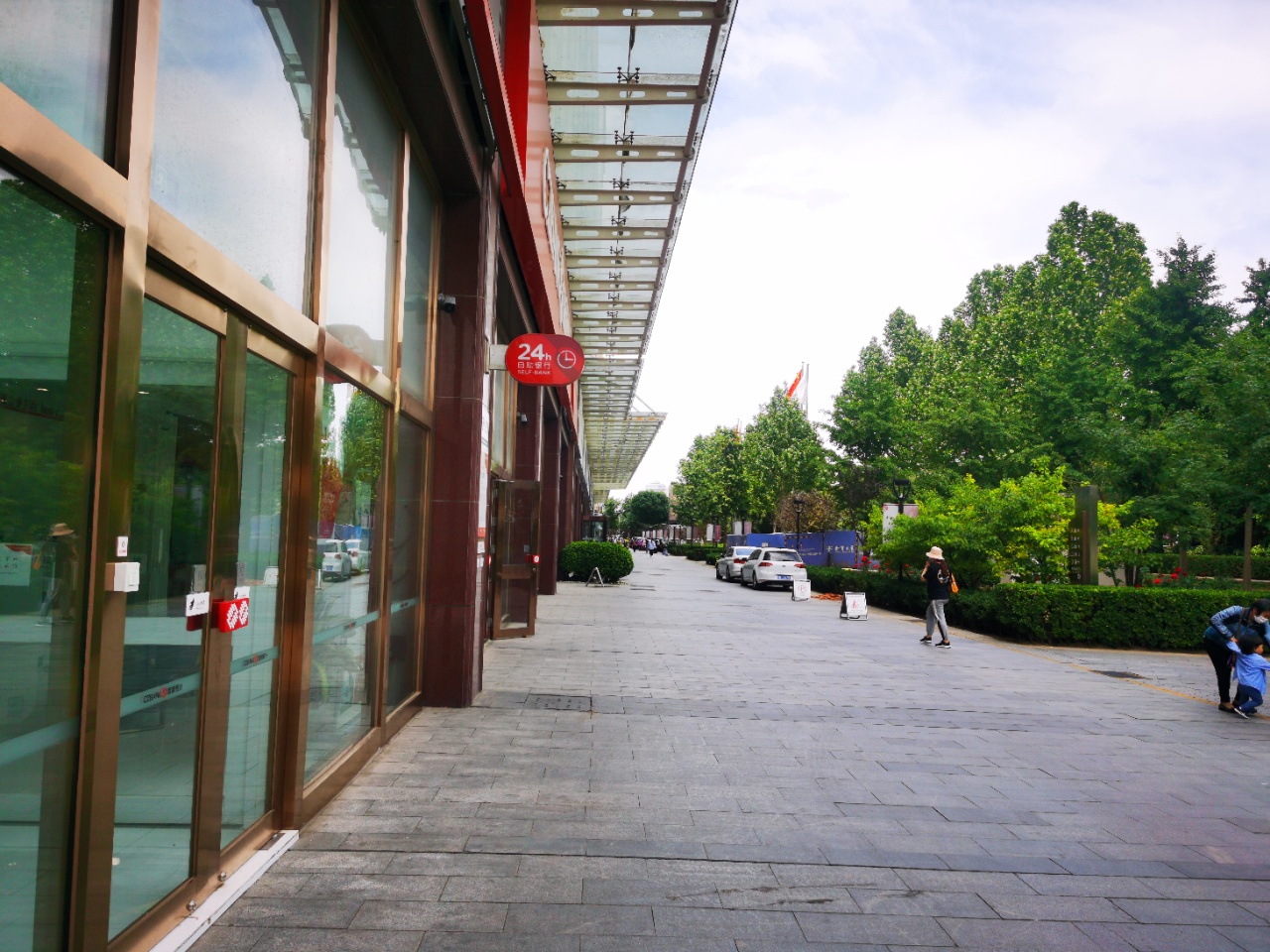 金贸大厦出租实拍图1